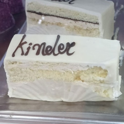 Kinder Cake (Slice)
