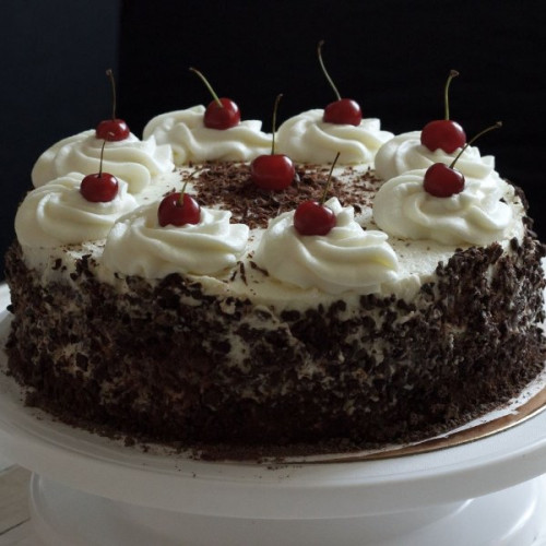 Black Forest Cake – Medium